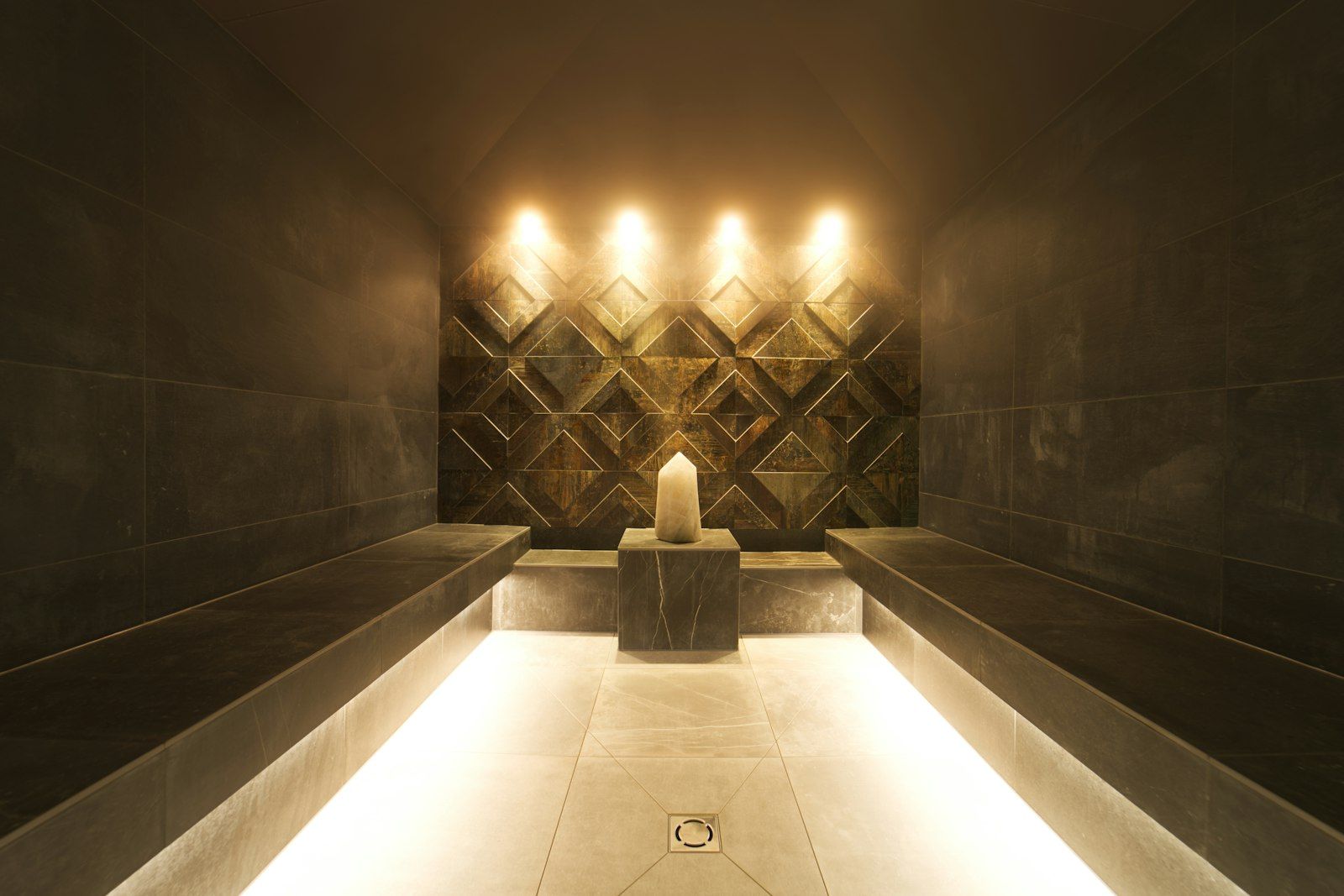 Hamam mı, sauna mı? Farkları ve hangisi size uygun